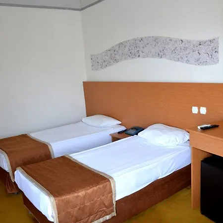Отель Orient 4*